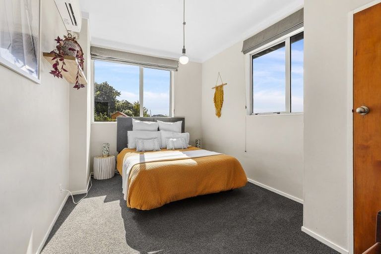 Photo of property in 4b Sarah Way, Crofton Downs, Wellington, 6035