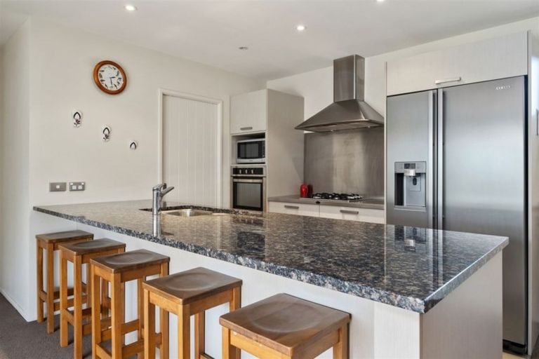 Photo of property in 9 Stonebrook Drive, Wanaka, 9305