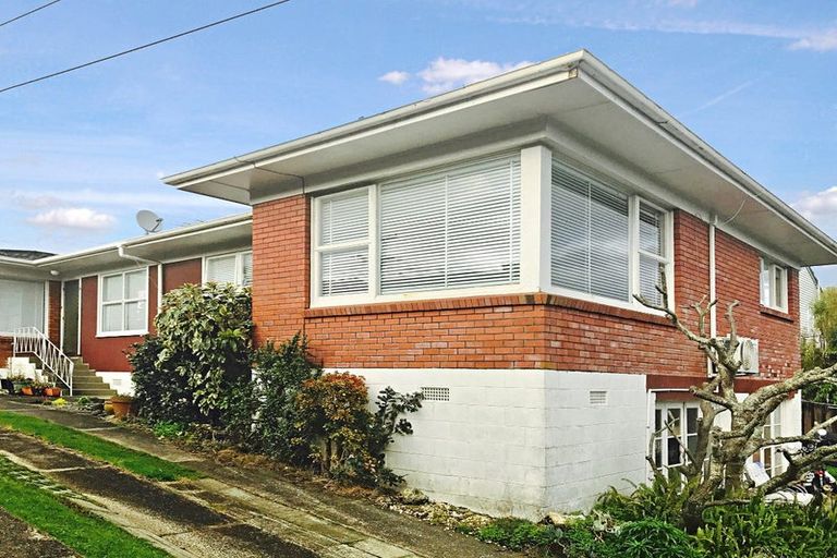 Photo of property in 2/33 Tennyson Avenue, Takapuna, Auckland, 0622