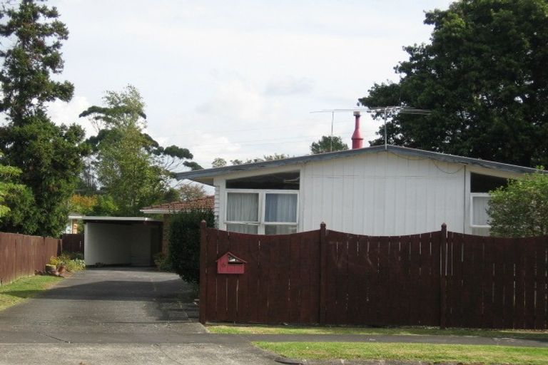 Photo of property in 1/6 Cindy Place, Pakuranga, Auckland, 2010