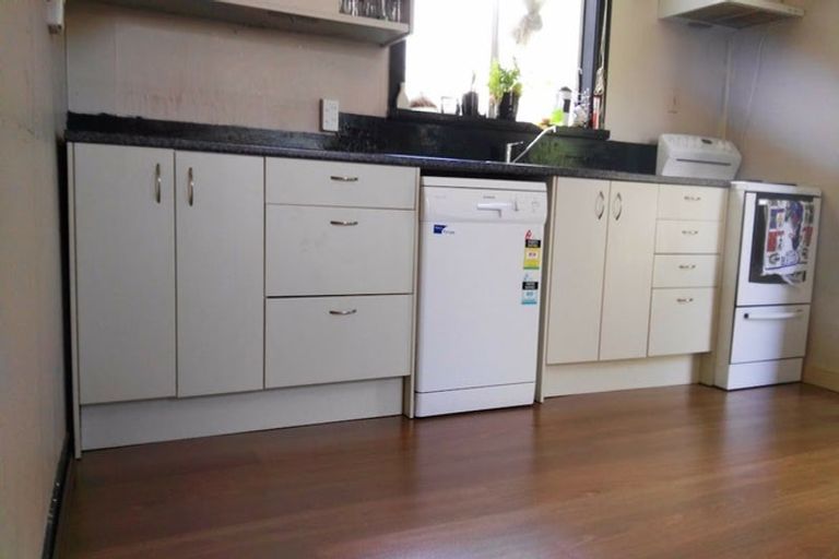 Photo of property in 5a Kinsman Street, Kaikorai, Dunedin, 9010