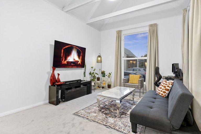 Photo of property in 3/201 Victoria Street, Cambridge, 3434