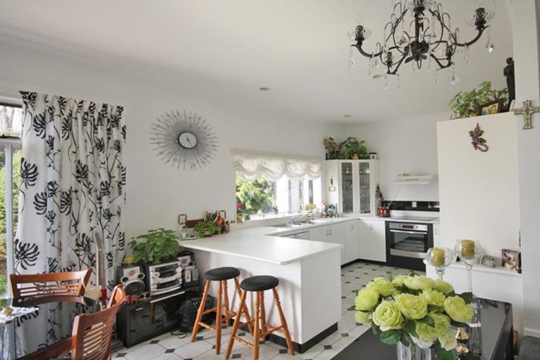 Photo of property in 135b Durrant Drive, Whangamata, 3620