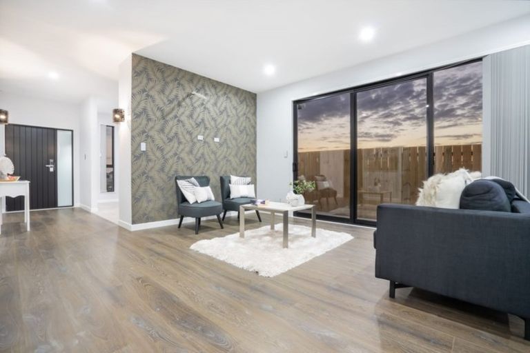 Photo of property in 32 Nola Dawn Avenue, Papakura, 2110