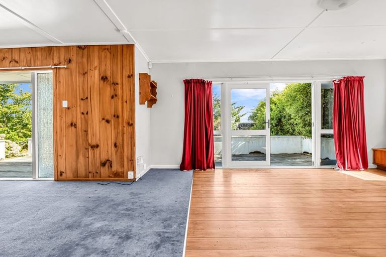 Photo of property in 15 Glenfield Road, Owhata, Rotorua, 3010