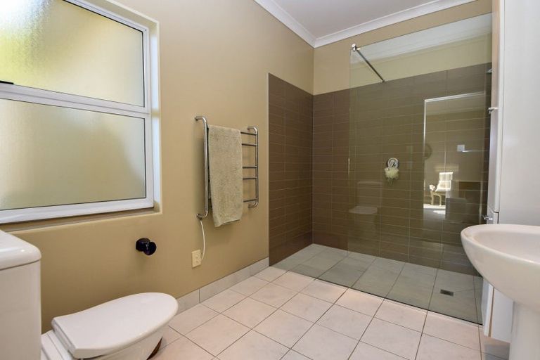 Photo of property in 26 Deller Drive, Carterton, 5713