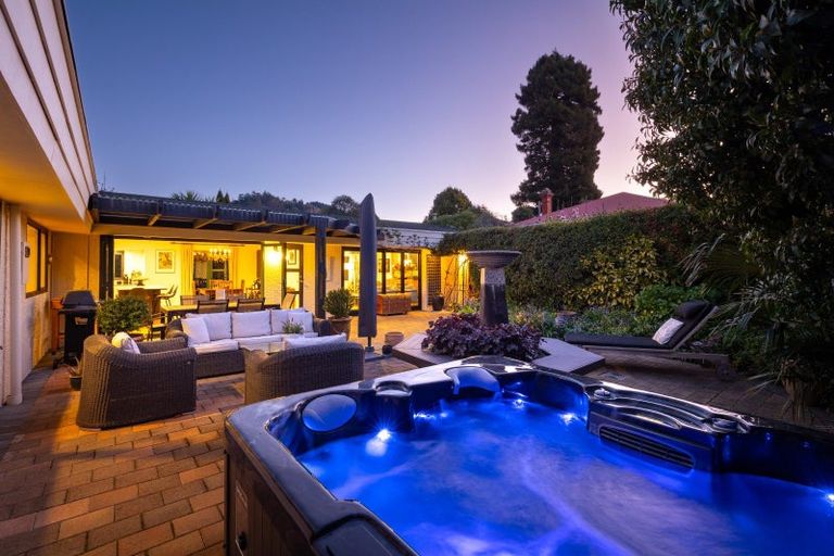 Photo of property in 2/96 Nile Street, Nelson, 7010