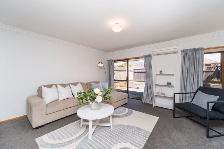 Photo of property in 3 Silverdale Court, Terrace End, Palmerston North, 4410