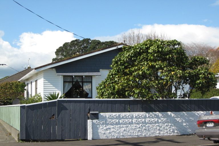 Photo of property in 30a David Street, Westown, New Plymouth, 4310