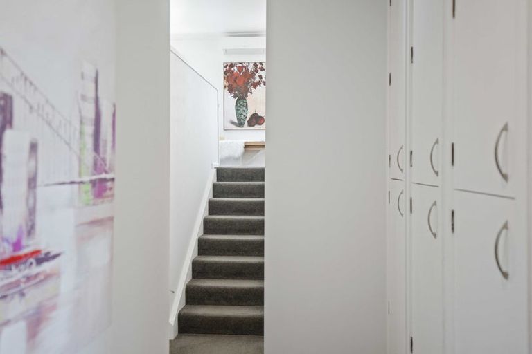 Photo of property in 11 Crispe Road, Clarks Beach, 2122