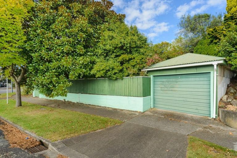 Photo of property in 78 Churchill Avenue, Hokowhitu, Palmerston North, 4410