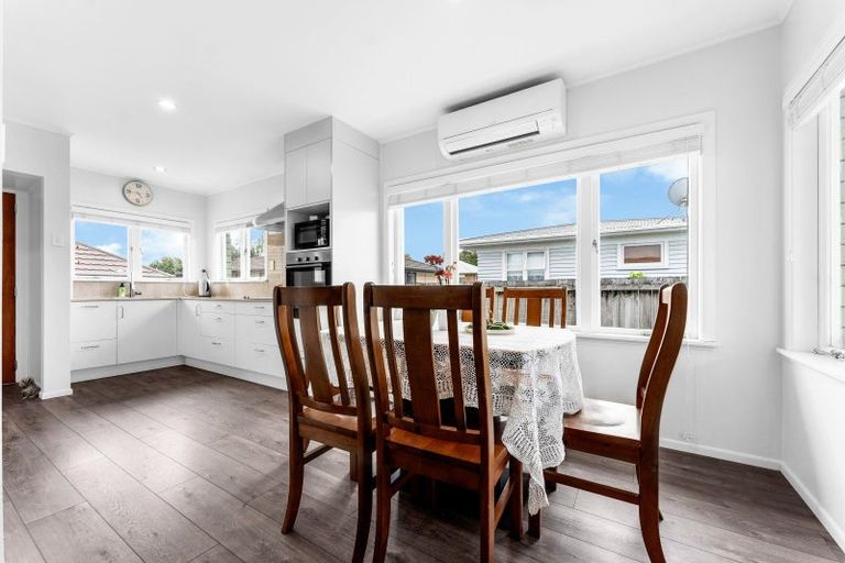 Photo of property in 6 Paterson Avenue, Pukekohe, 2120