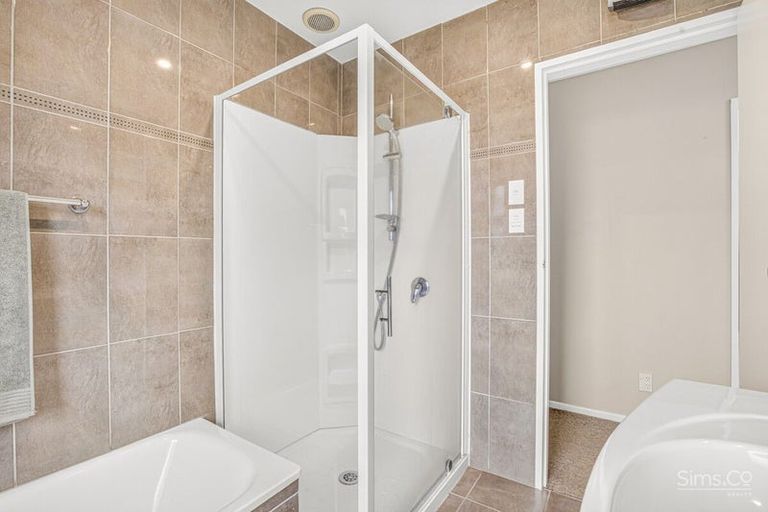 Photo of property in 18 Exeter Crescent, Springvale, Whanganui, 4501