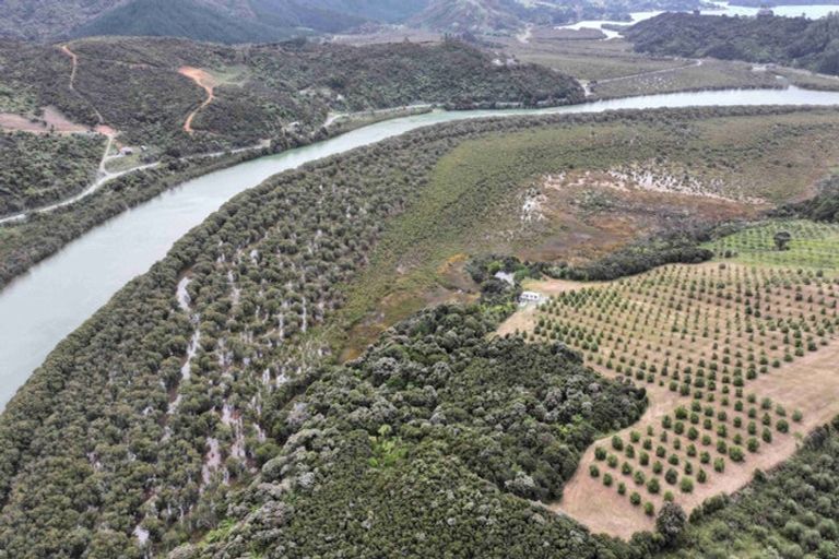 Photo of property in 105 Frantoio Ridge Road, Mangonui, 0494