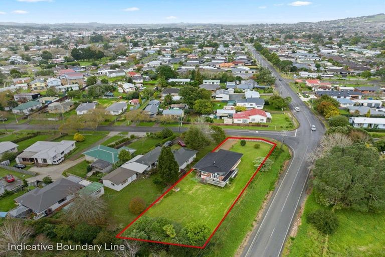 Photo of property in 2 Birdwood Road, Pukekohe, 2120