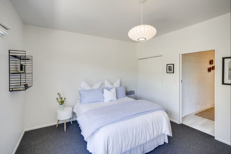 Photo of property in 2 Colenso Avenue, Hospital Hill, Napier, 4110