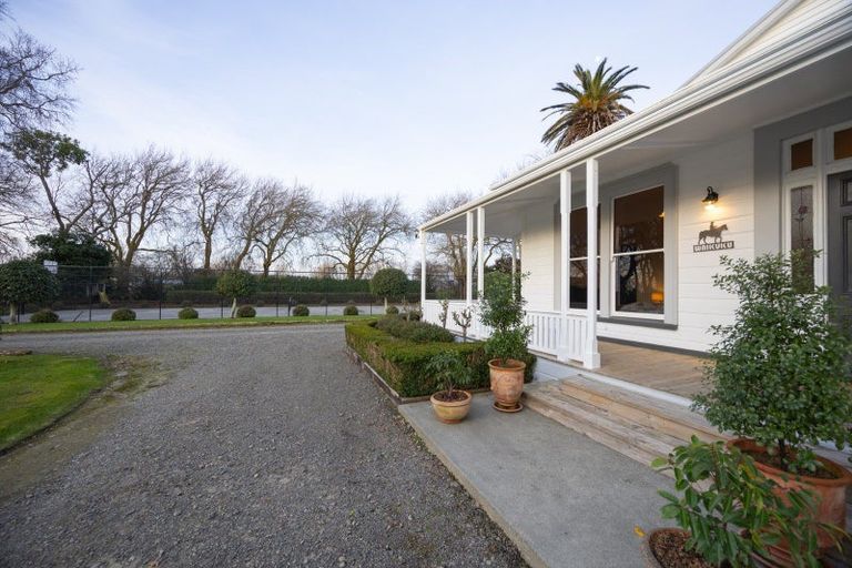 Photo of property in 105 Lockwood Road, Kairanga, 4475