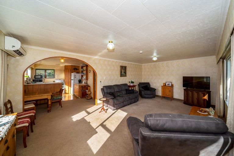 Photo of property in 32 Graham Street, Eltham, 4322