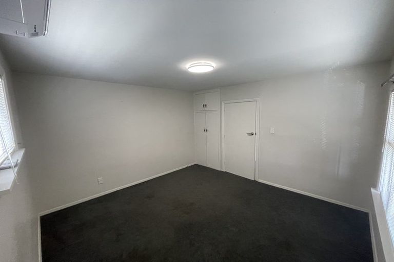Photo of property in 10a Epsom Road, Sockburn, Christchurch, 8042