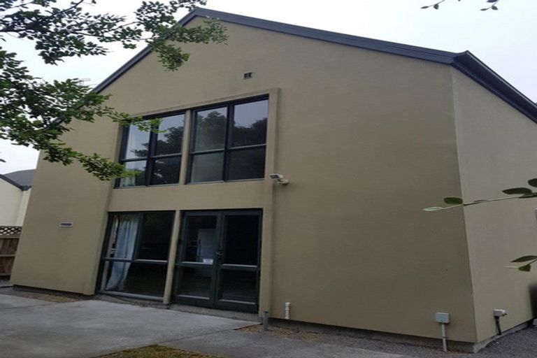 Photo of property in 120c Elizabeth Street, Riccarton, Christchurch, 8041