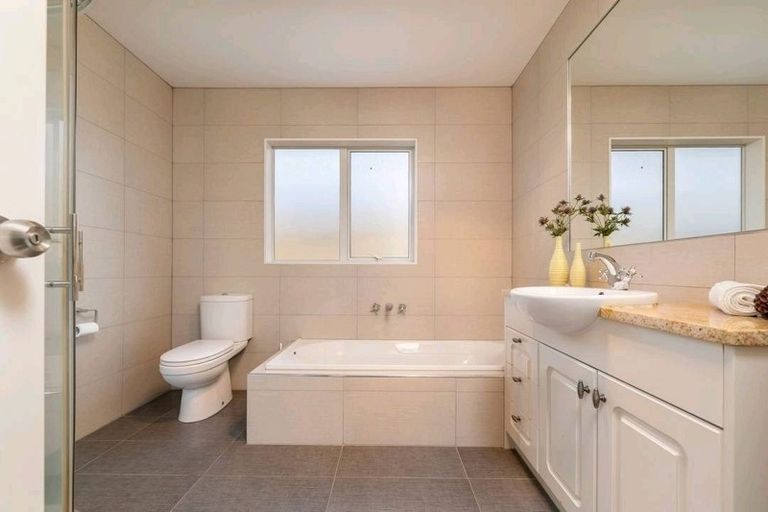 Photo of property in 11 Kildare Road, Flat Bush, Auckland, 2019