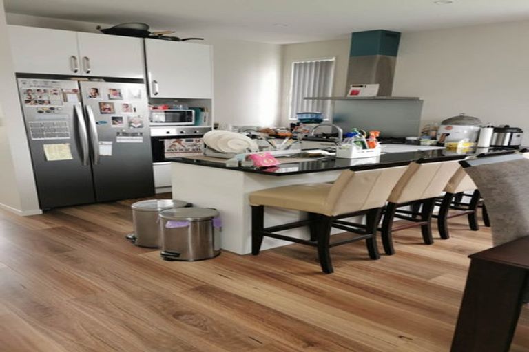 Photo of property in 15 Kapia Drive, Takanini, 2112