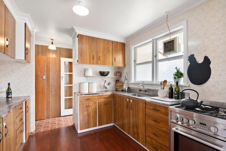 Photo of property in 8 Mabel Street, Levin, 5510