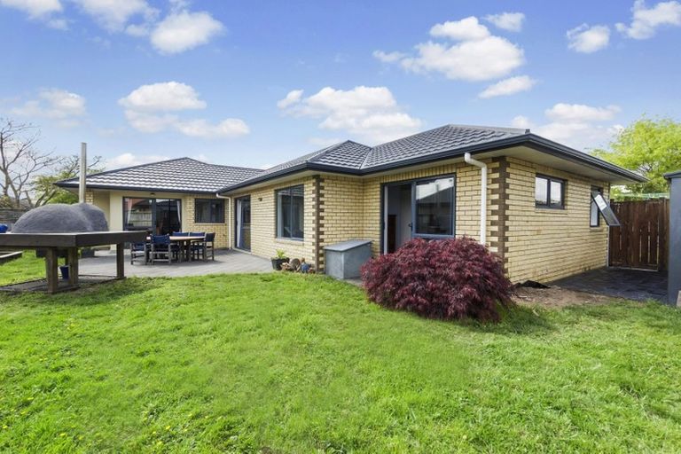 Photo of property in 9 Farringdon Avenue, Rototuna North, Hamilton, 3210