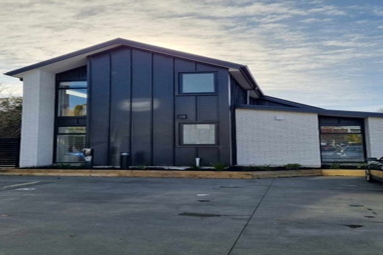 Photo of property in 50b Creyke Road, Ilam, Christchurch, 8041