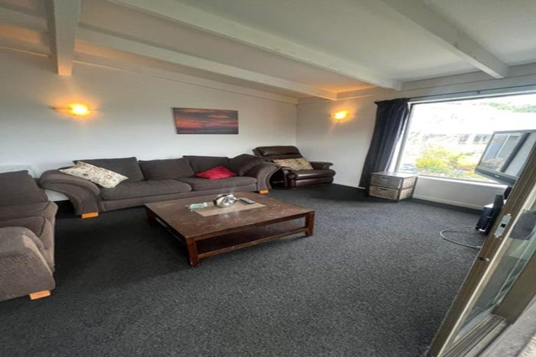 Photo of property in 1/14 Clementine Lane, Mount Pleasant, Christchurch, 8081