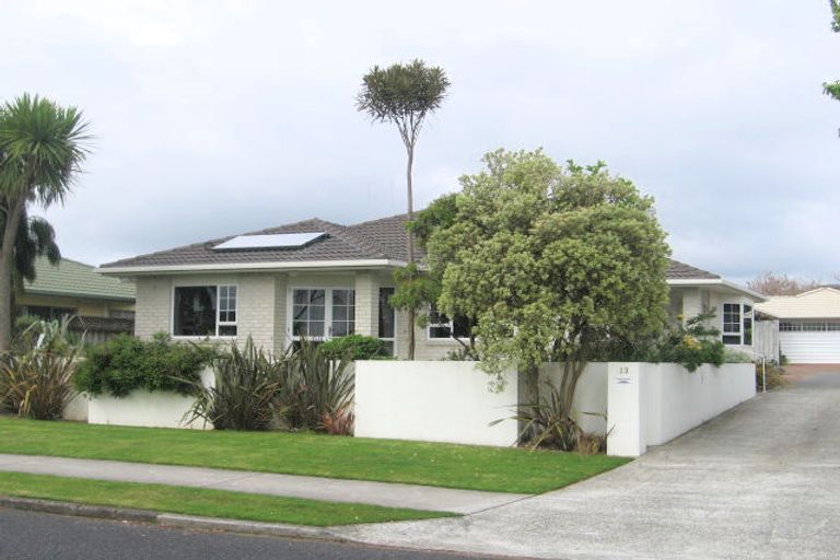 Photo of property in 13 Ngahere Street, Otumoetai, Tauranga, 3110