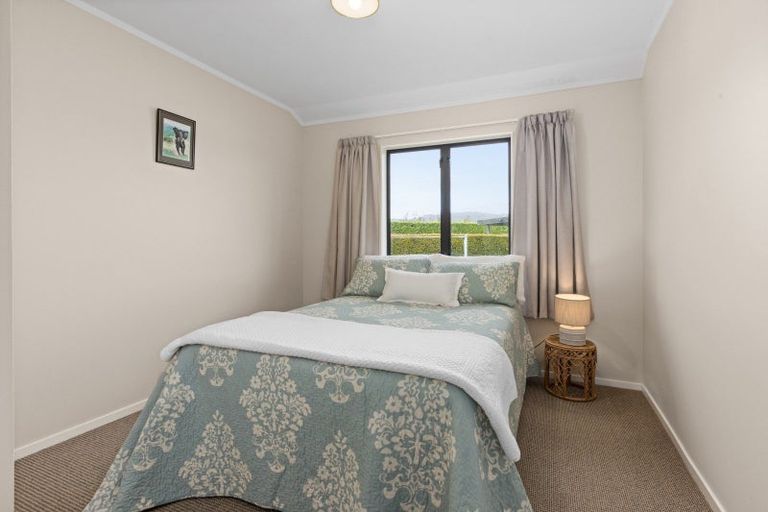 Photo of property in 98 Crystall Road, Pakipaki, Hastings, 4172