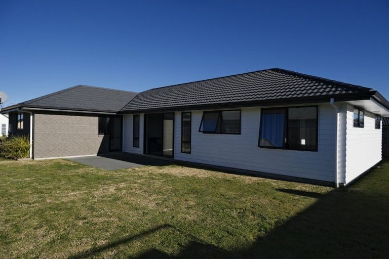 Photo of property in 39 Huka Heights Drive, Rangatira Park, Taupo, 3330