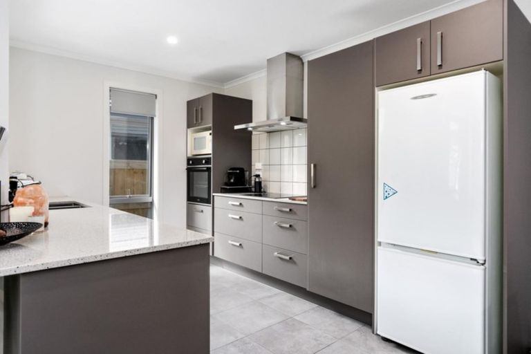 Photo of property in 32 Cheese Factory Lane, Brookfield, Tauranga, 3110