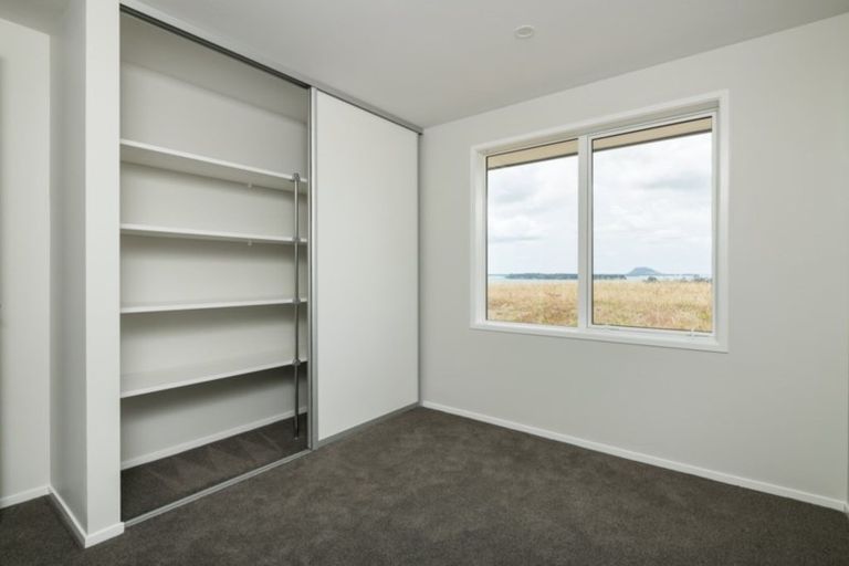 Photo of property in 30 Ridge Drive, Omokoroa, 3114