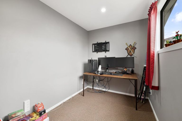 Photo of property in 92 Rowley Avenue, Hoon Hay, Christchurch, 8025