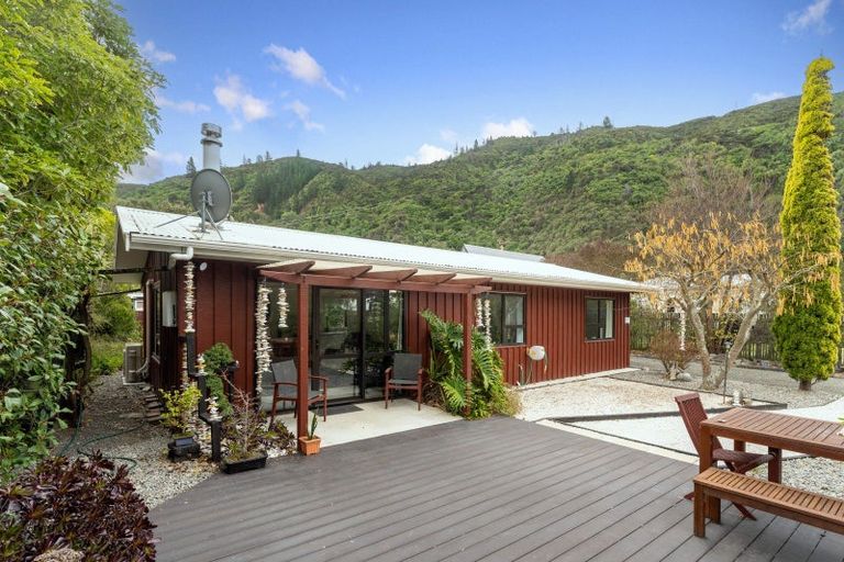 Photo of property in 307 Rarangi Beach Road, Rarangi, Blenheim, 7273