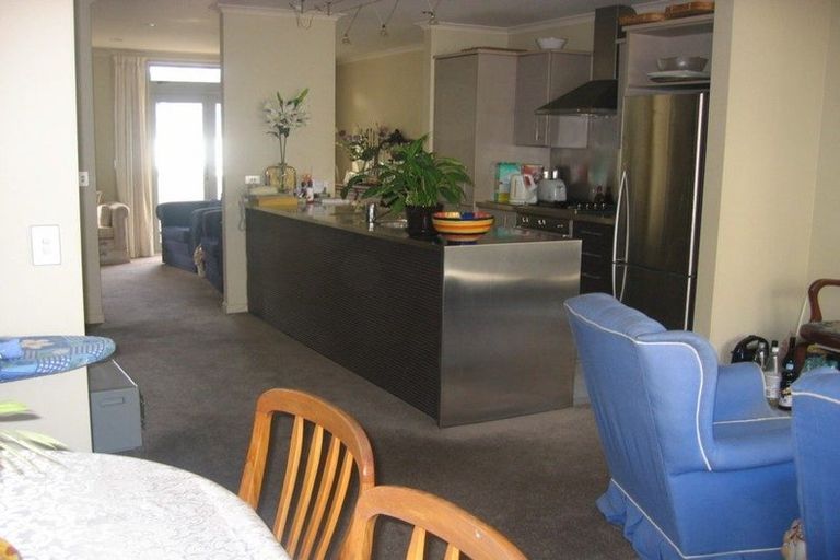 Photo of property in Marrakech Cafe, 28/305 Evans Bay Parade, Hataitai, Wellington, 6021