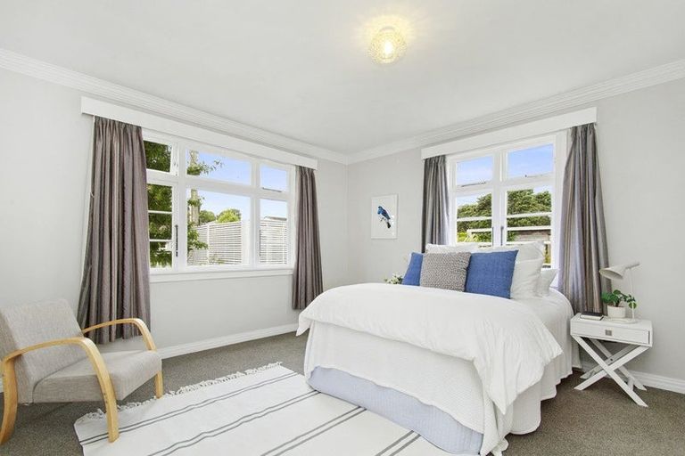 Photo of property in 22 Ngatitoa Street, Tawa, Wellington, 5028