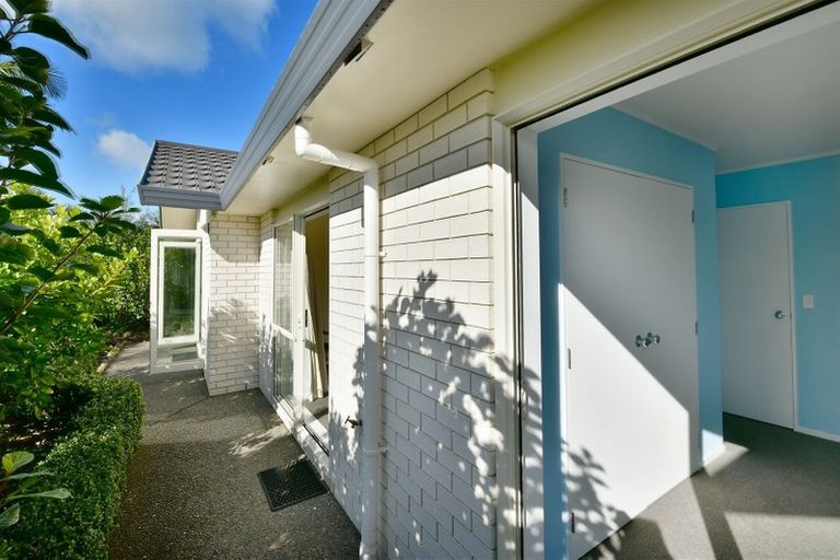 Photo of property in 8 Spinnaker Point, Manly, Whangaparaoa, 0930