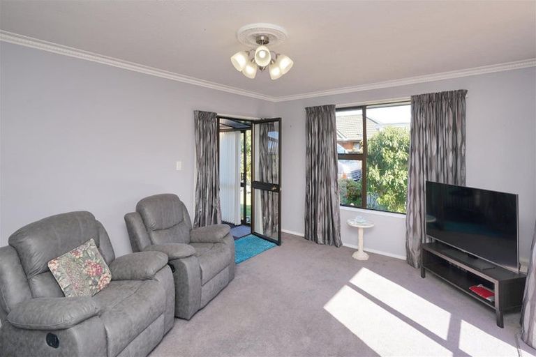 Photo of property in 3/11 Third Street, Belfast, Christchurch, 8051