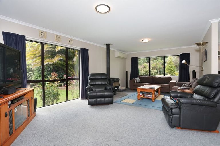 Photo of property in 21 Raumai Road, Bulls, 4894