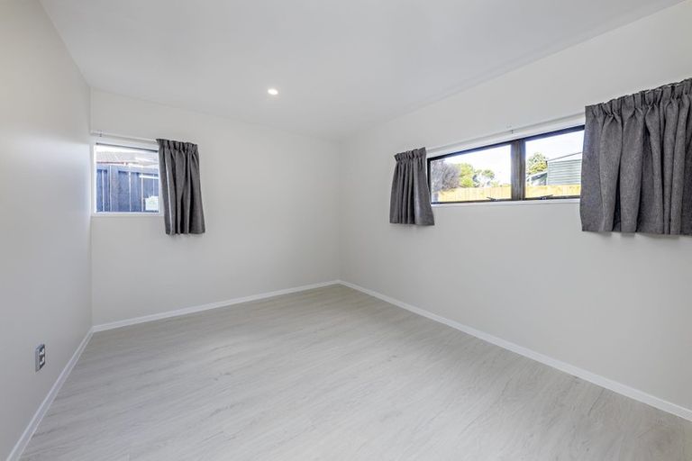 Photo of property in 80 Everglade Drive, Goodwood Heights, Auckland, 2105