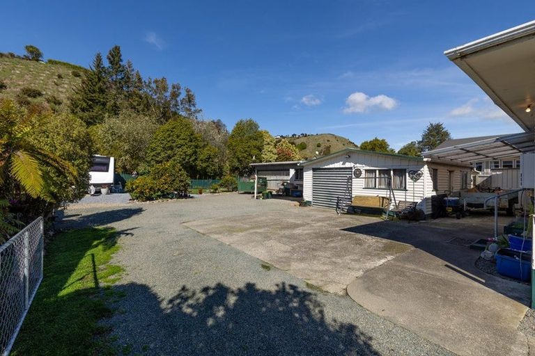 Photo of property in 132 Lord Rutherford Road South, Brightwater, 7022