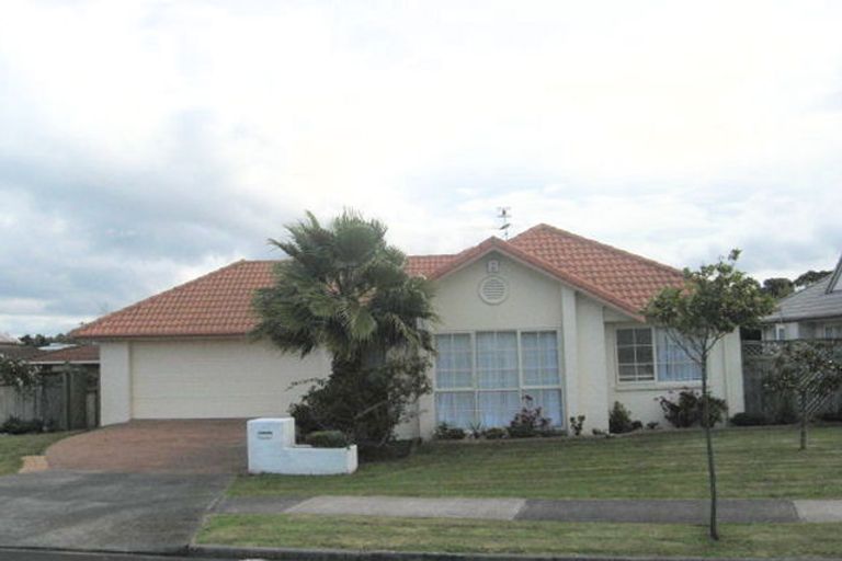 Photo of property in 29 Palmcrest Grove, Highland Park, Auckland, 2010