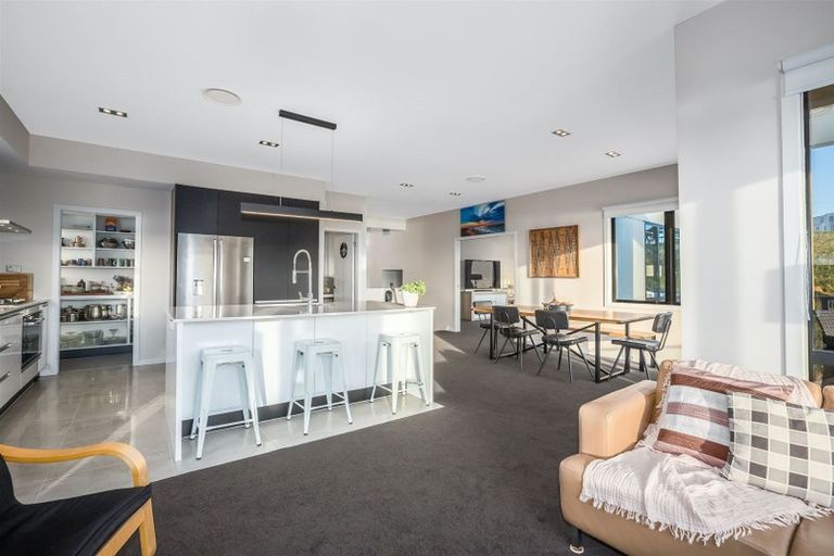 Photo of property in 19 Wangapeka Way, Aotea, Porirua, 5024