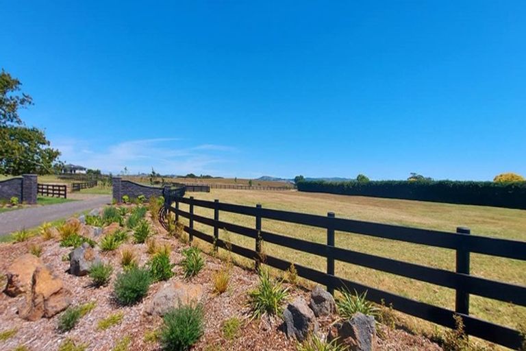 Photo of property in 83 Settlement Road, Puni, Pukekohe, 2678