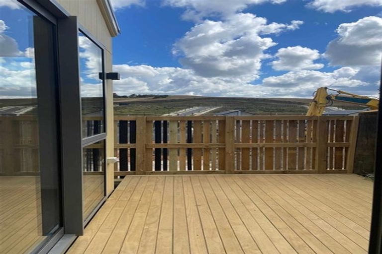 Photo of property in 20 Oopunga Road, Pukekohe, 2120