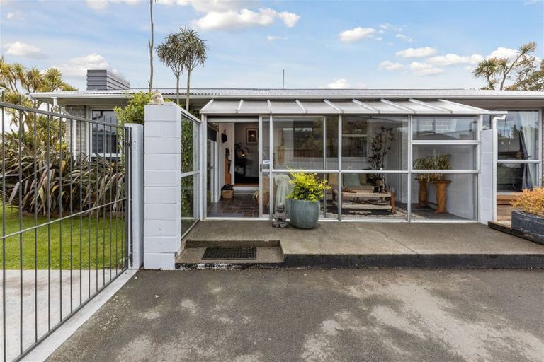 Photo of property in 10 West-watson Avenue, Hillmorton, Christchurch, 8025