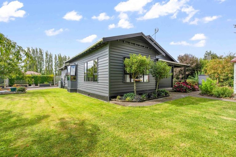 Photo of property in 82 Lochiel Bridge Road, Lochiel, Winton, 9781